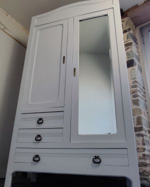 Armoire Anglaise “Dominique”