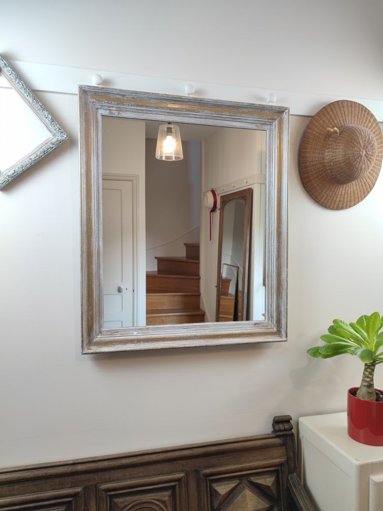 Miroir doré patiné “Adeline”