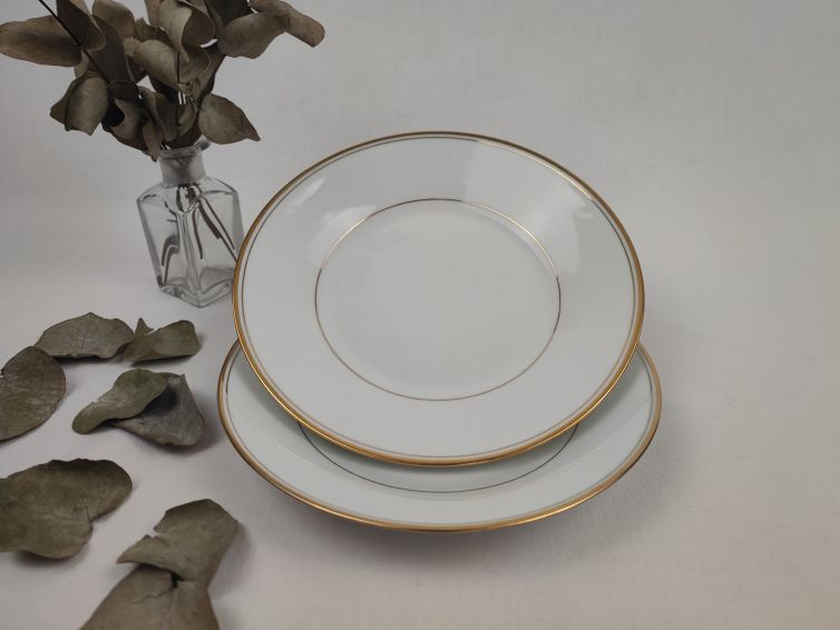 Assiettes à dessert en Porcelaine de Limoges à 3 filets dorés