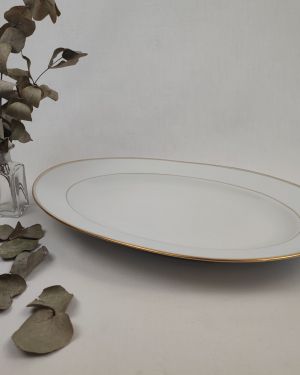 Plat ovale en Porcelaine de Limoges à 3 filets dorés