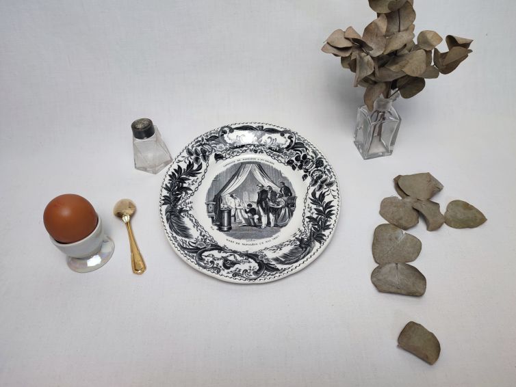 Assiette parlante “Napoléon” Creil et Montereau