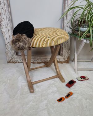 Tabouret – Repose Pieds “Benjamin”